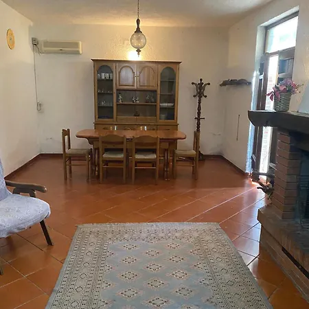 Casa Hermes Elmo
